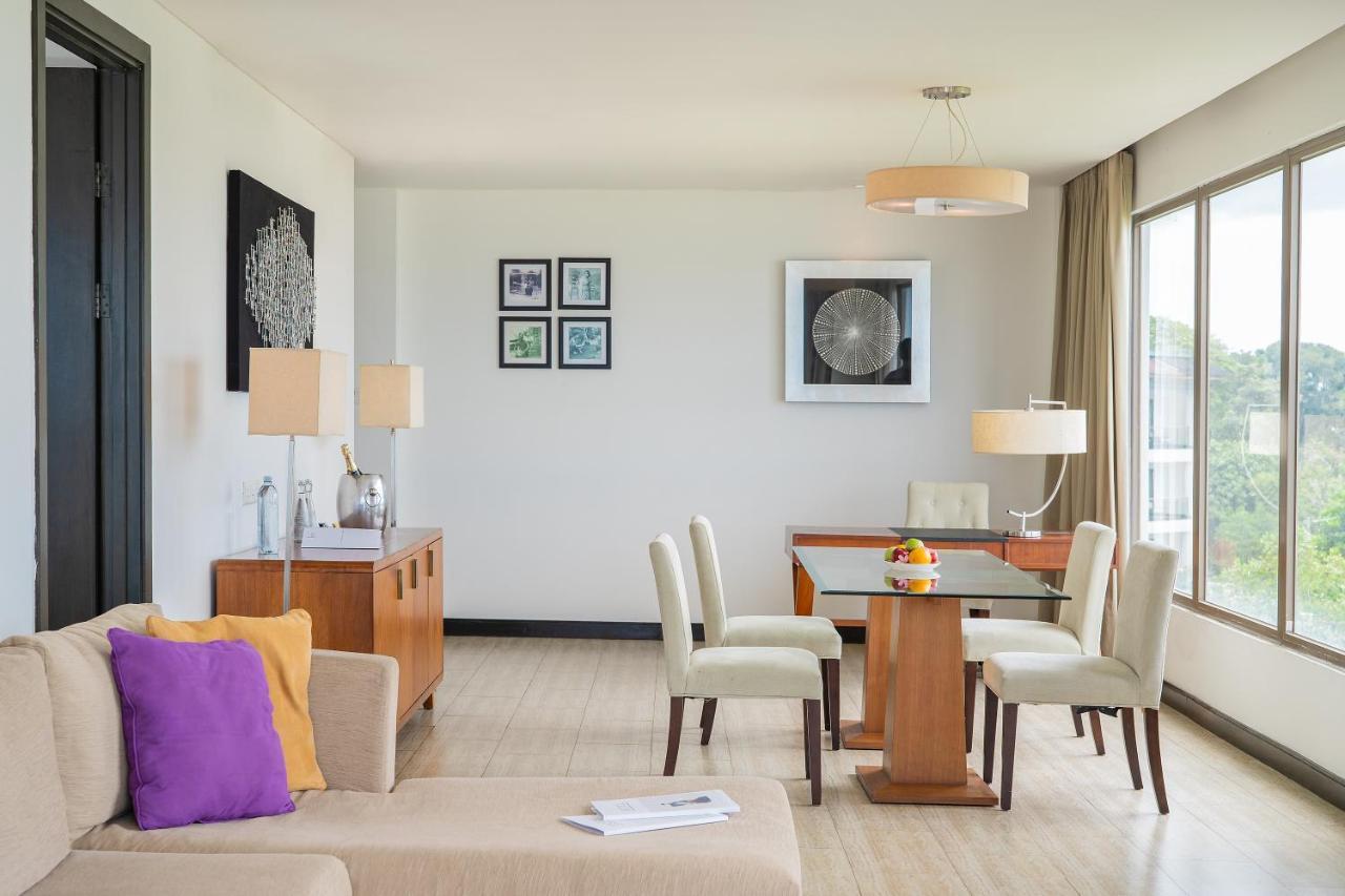 Lv8 Resort Hotel Canggu Dış mekan fotoğraf