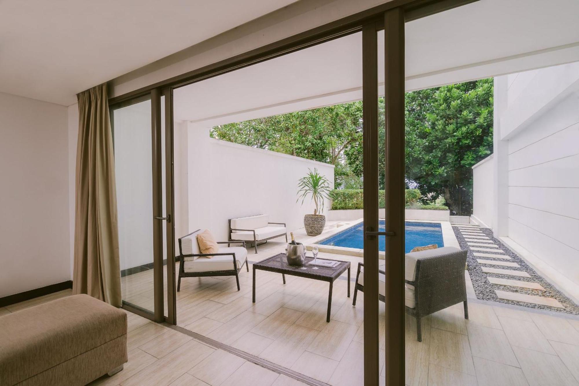 Lv8 Resort Hotel Canggu Dış mekan fotoğraf